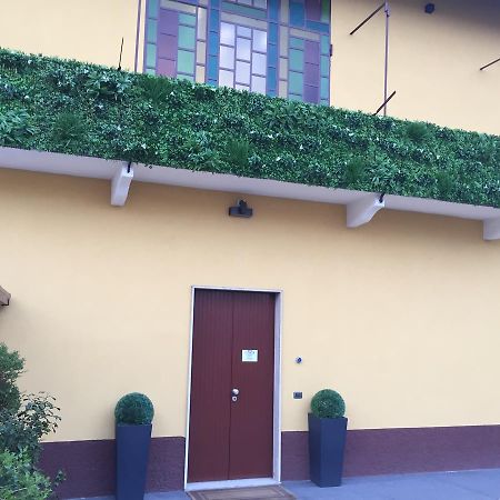Location Lory Hotel Busto Arsizio Exterior foto