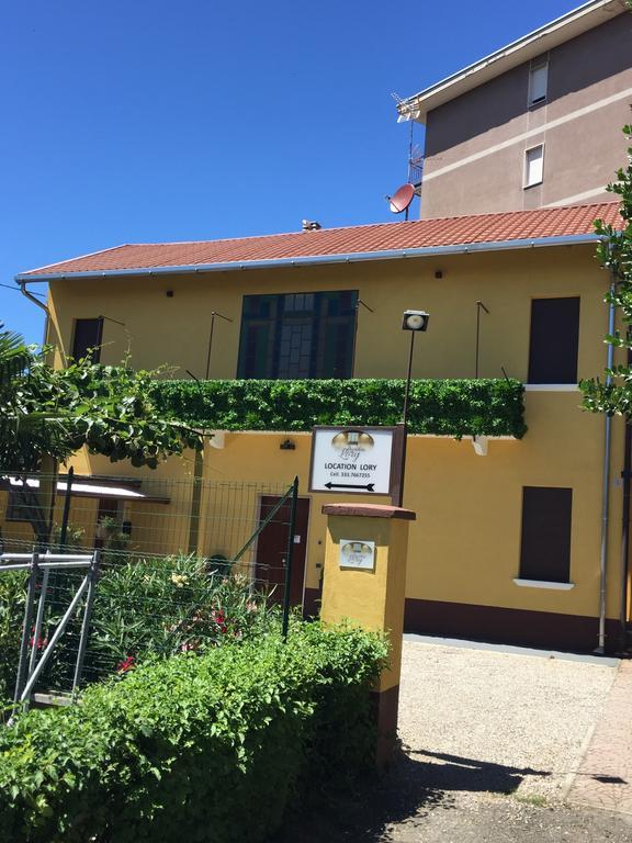 Location Lory Hotel Busto Arsizio Exterior foto